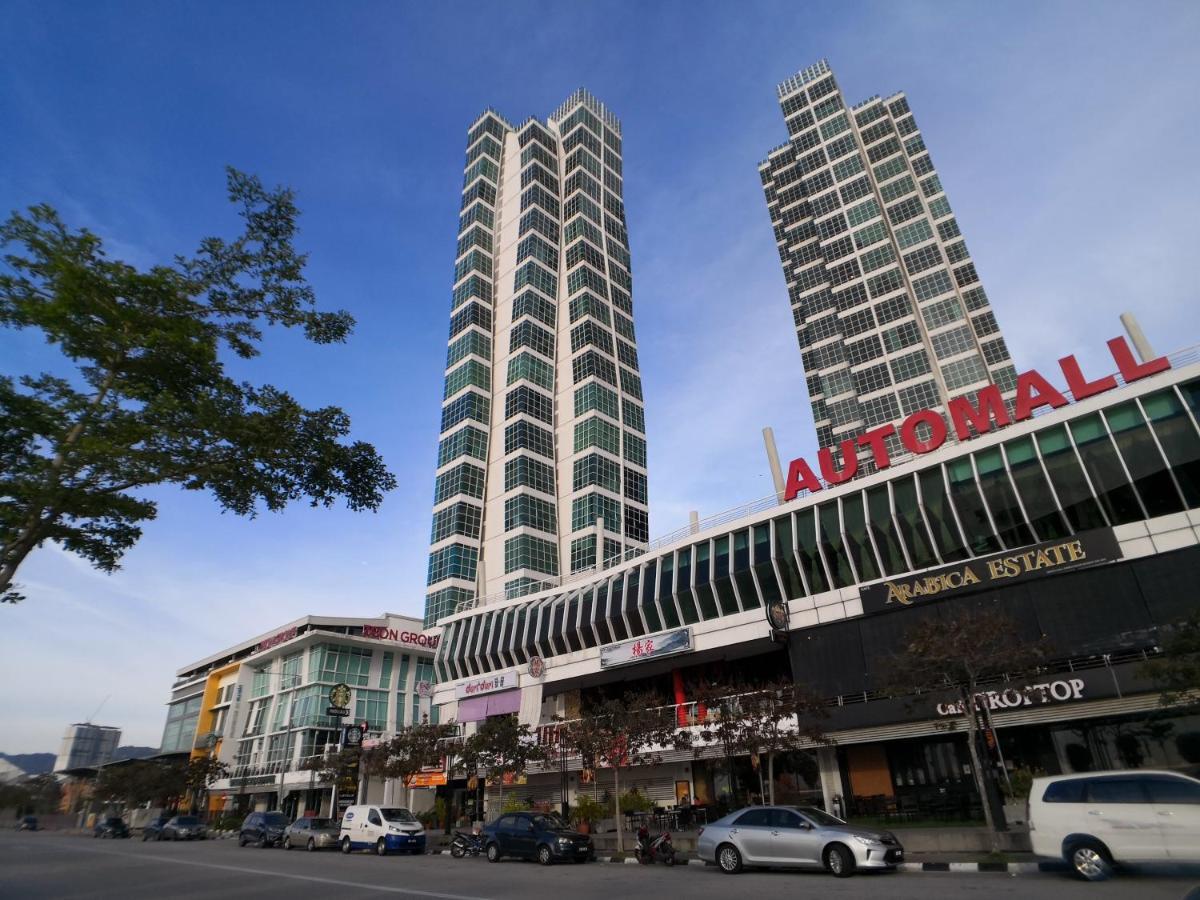 Maritime Suites By Comfy George Town Exterior foto